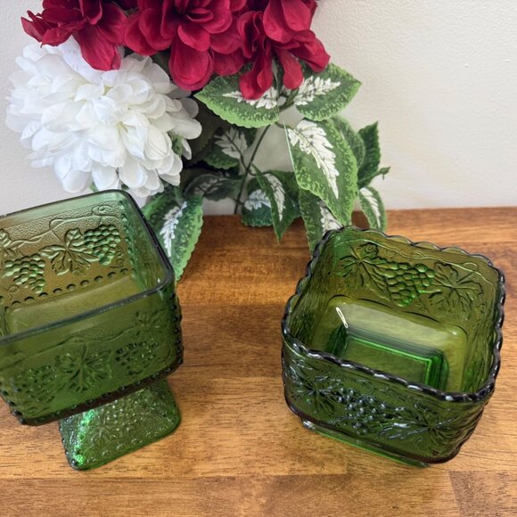 Vintage Indiana Glass Harvest‎ Grape Green Compote and Candy Dish Pressed Glass - Picture 4 of 7
